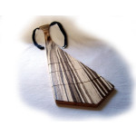 dřevěná kravata